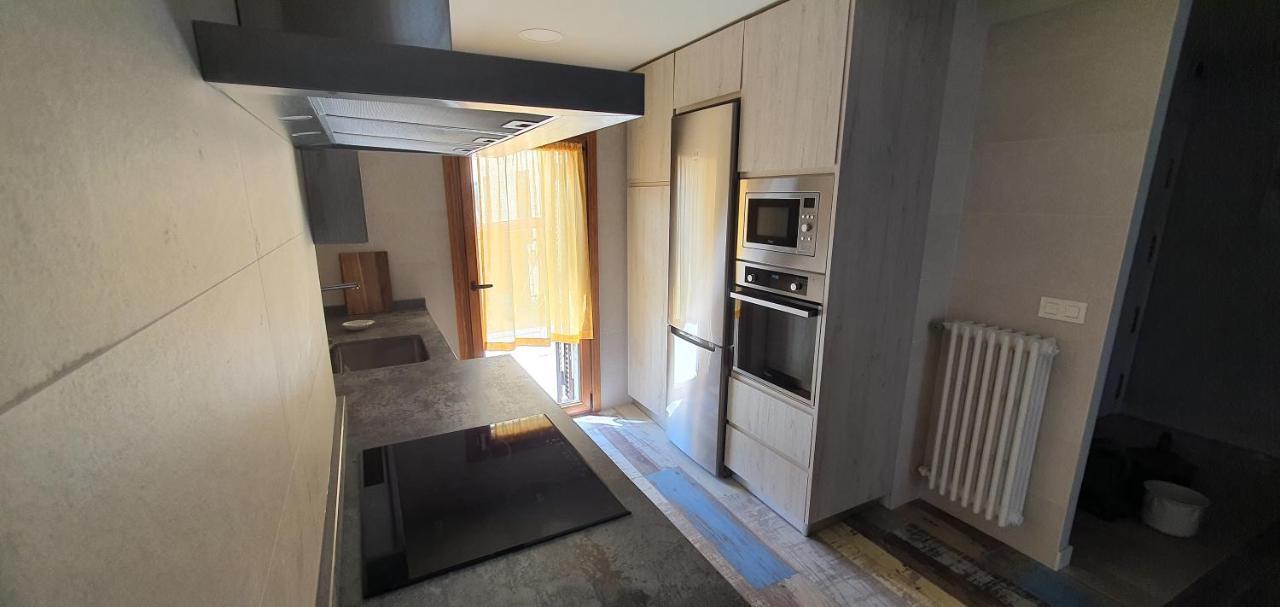 Apartamento Turistico Errotazar Bideax Echarri-Aranaz Bagian luar foto